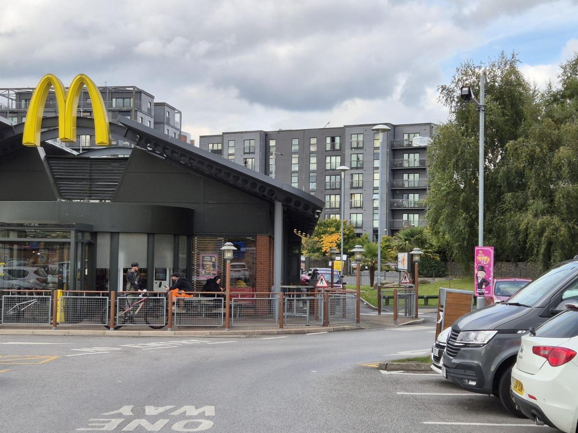 Affordably Elegant Apartments Close To Coop Live, Etihad Stadium And Manchester City Centre Exterior photo