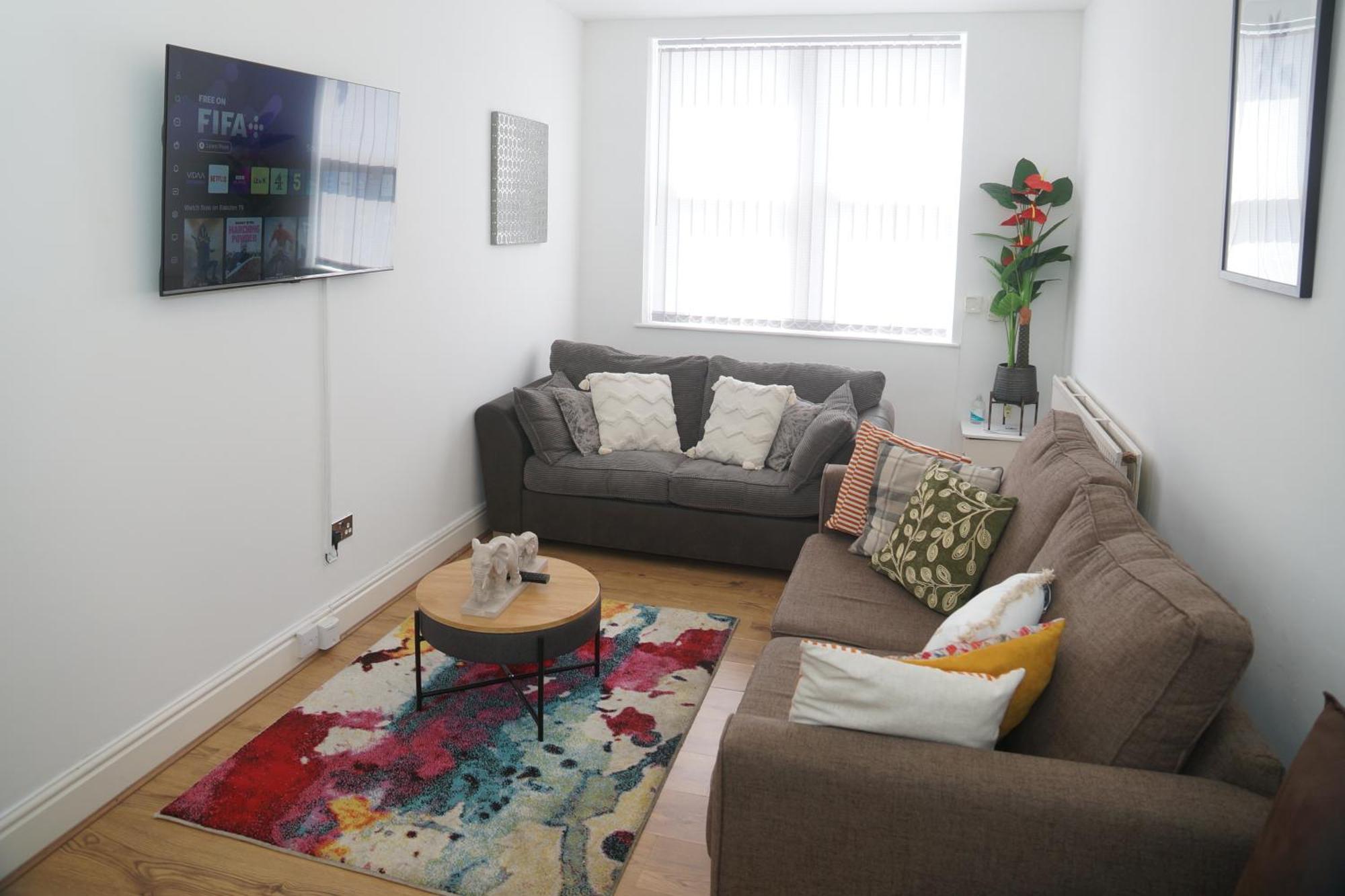 Affordably Elegant Apartments Close To Coop Live, Etihad Stadium And Manchester City Centre Exterior photo