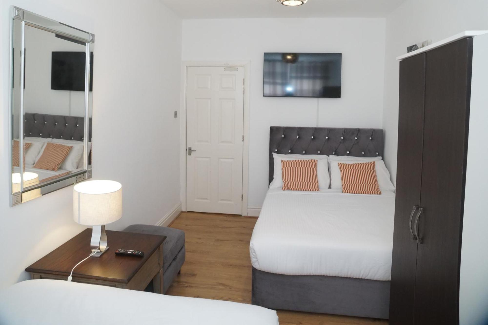 Affordably Elegant Apartments Close To Coop Live, Etihad Stadium And Manchester City Centre Exterior photo
